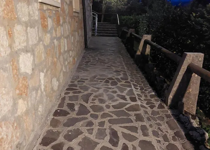 Biancaneve شقة بوسكو تيسانيوفا